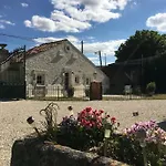 Logis De L'arceau 3*