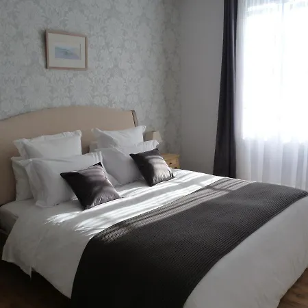 Bed & Breakfast Logis De L'arceau