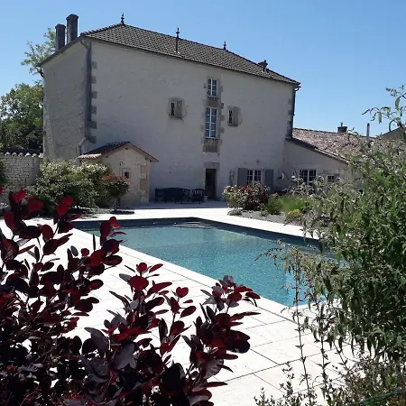 Logis De L'arceau 3* Celles (Charente-Maritime)