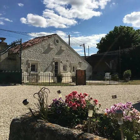 Logis De L'arceau 3*