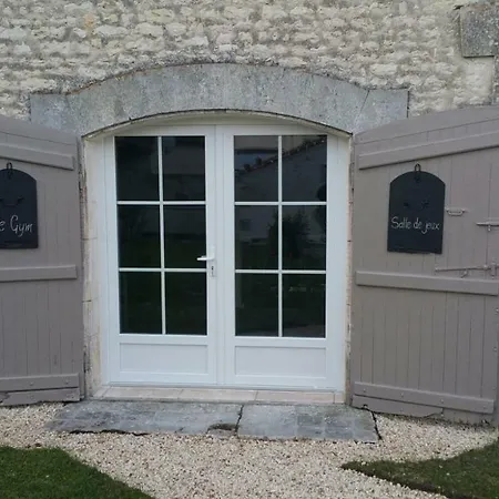 Bed & Breakfast Logis De L'arceau